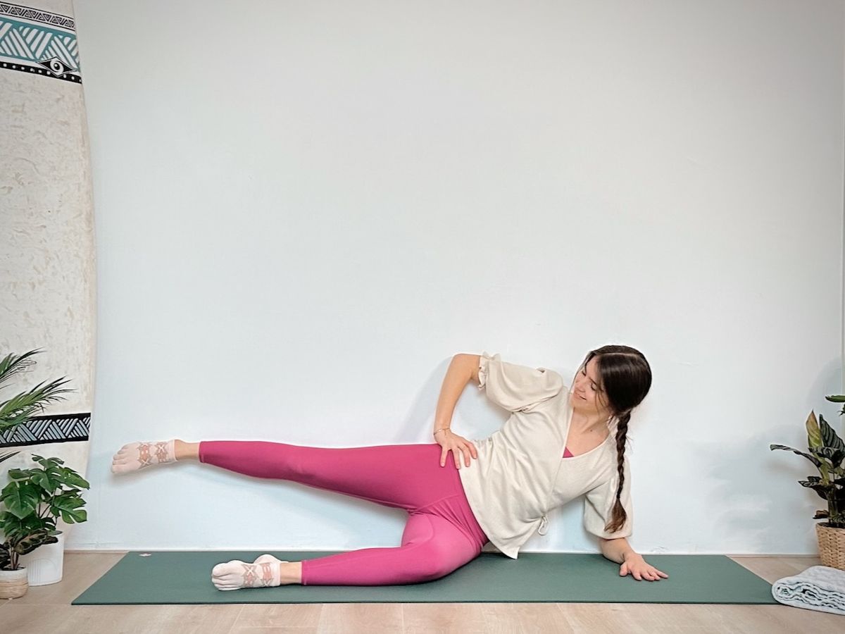 20 MIN WALL PILATES WORKOUT || Full Body Workout at Home 🌸