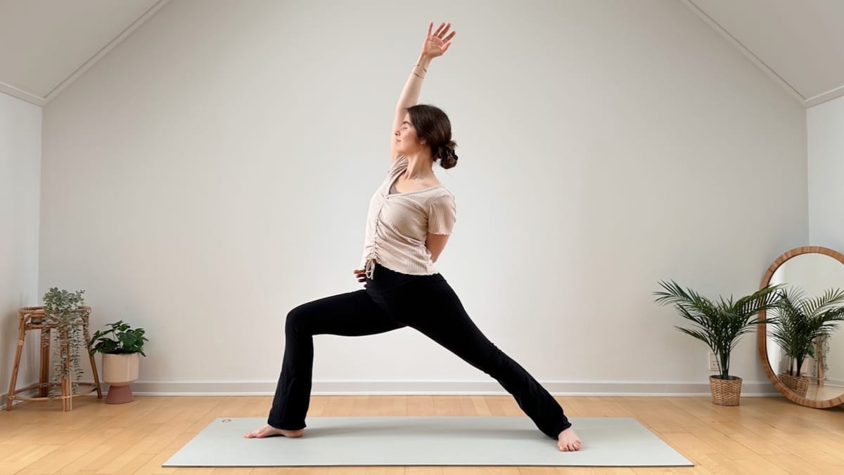 20 MIN MORNING YOGA || Energize, Strengthen & Awaken – Full Body Flow (moderate)