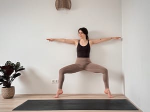 15 MIN WALL PILATES WORKOUT || Core, Inner Thighs & Glutes (music only)