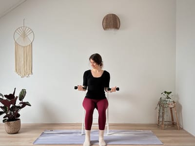 20 MIN CHAIR YOGA WORKOUT || Arms & Core with 2 light weights (Seated Yoga Workout)