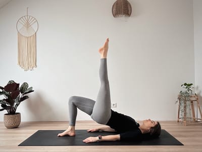 30 MIN MORNING PILATES x YOGA WORKOUT || Slow and Strong – Full Body & Balance