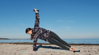 30 MIN YOGA WORKOUT + WEIGHTS || Full Body Yoga Pilates Workout with light dumbbells (up to 2.5 kg)