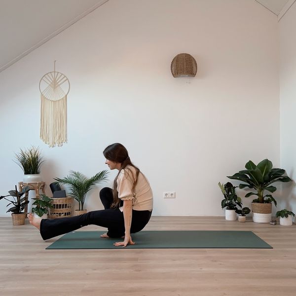 Yoga for Balance #4 – Full Body Stability Flow (31 Min)