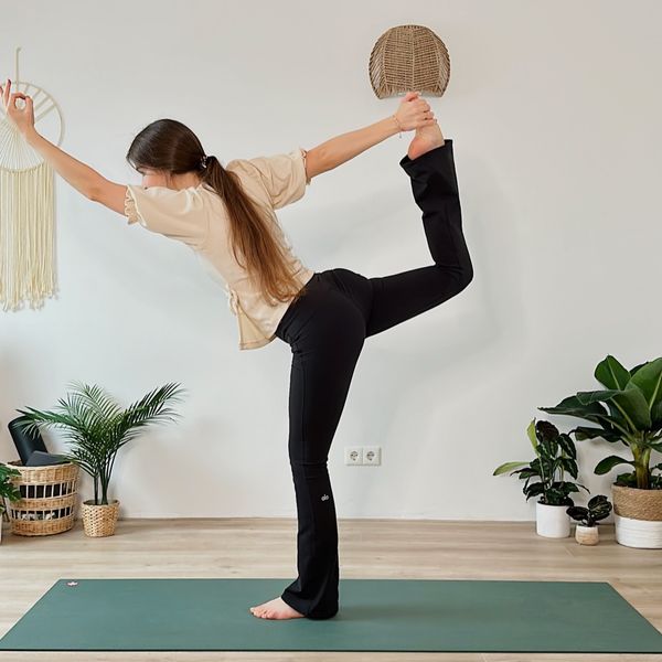 Top 5 Yoga Poses & Transitions for Balance