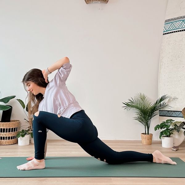 10 MIN YOGA FOR POSTURE || Upper Body & Back (Day 5 – Five Day Reset)