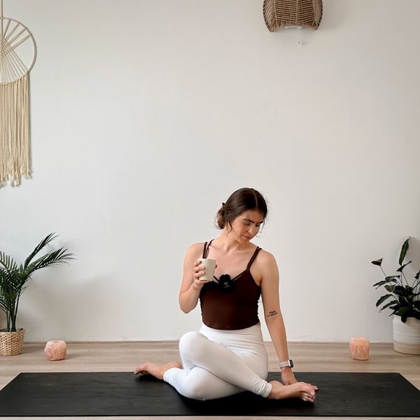 20 MIN YOGALATES & COFFEE || Easy like a Sunday Morning [GYST Retreat #4 – Sun AM]