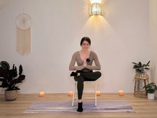 LIVE 25 MIN CHAIR YOGA WORKOUT || Gentle Full Body Workout for Strength & Balance ✨ TBI Recovery