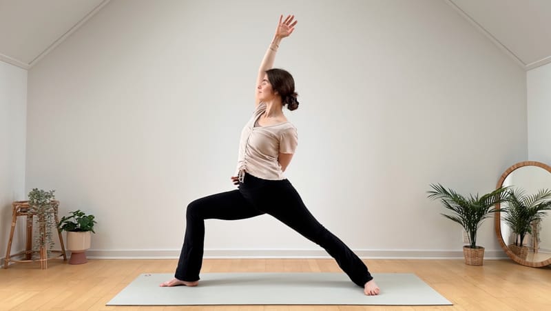 20 MIN MORNING YOGA || Energize, Strengthen & Awaken – Full Body Flow (moderate)